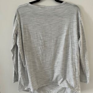 Lululemon Back in Action long sleeve shirt